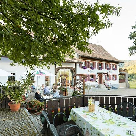 Hotel Landgasthof Zum Pflug Kleines Wiesental Ngoại thất bức ảnh