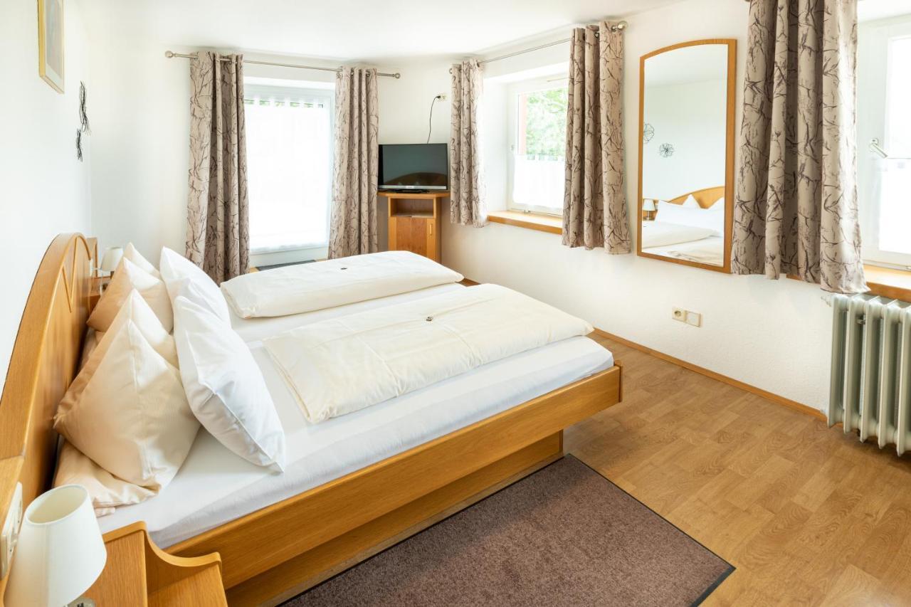 Hotel Landgasthof Zum Pflug Kleines Wiesental Ngoại thất bức ảnh